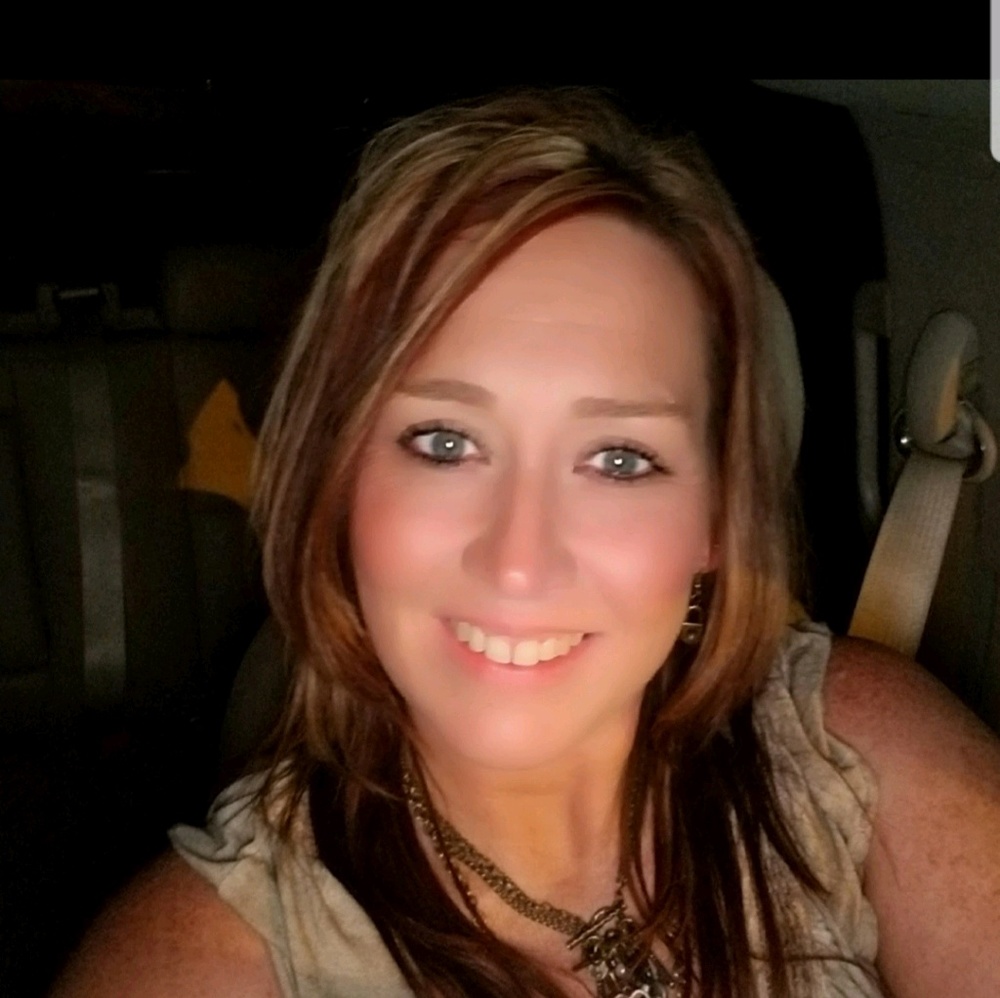 Meet your Posher, Kimberly